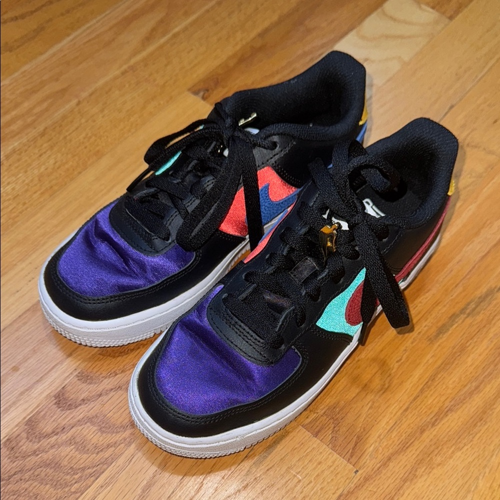 Nike Colorful Kids Sneakers Size 4